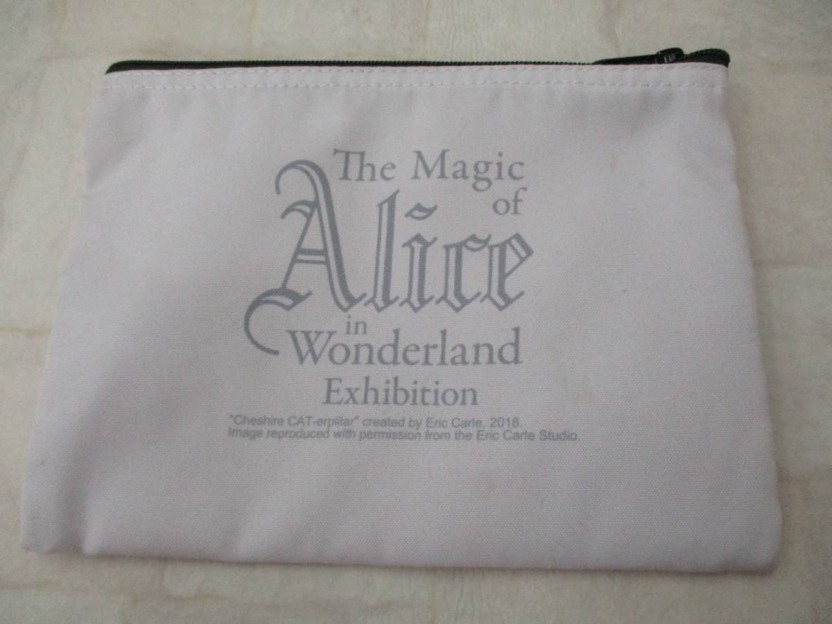 Y.23G15　SY　☆　The Magic of Alice in Wonderland Exhibition 不思議の国のアリス展 記念 レディース ポーチ ベージュ USED　☆_画像1