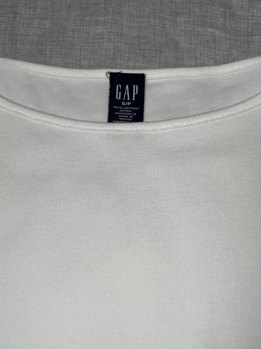 ☆★ USED GAP ギャップ 半袖Tシャツ & タンクトップ 2枚セット コットン Sサイズ どなたか欲しい方〜★☆_画像8