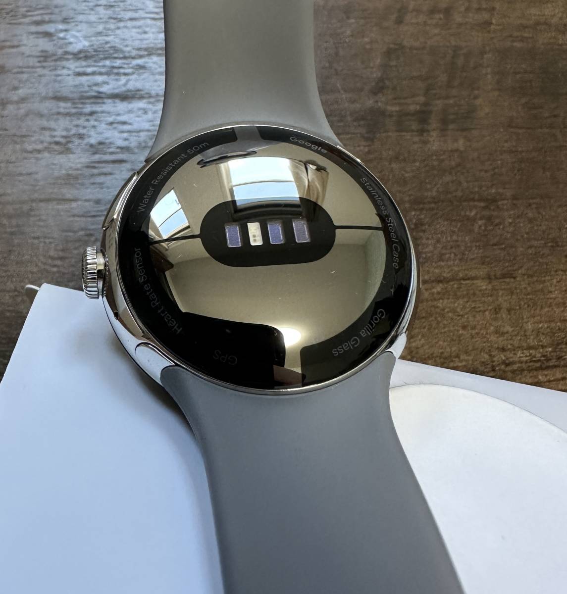 美品】Google Pixel Watch, Polished Silver ケース / Charcoal