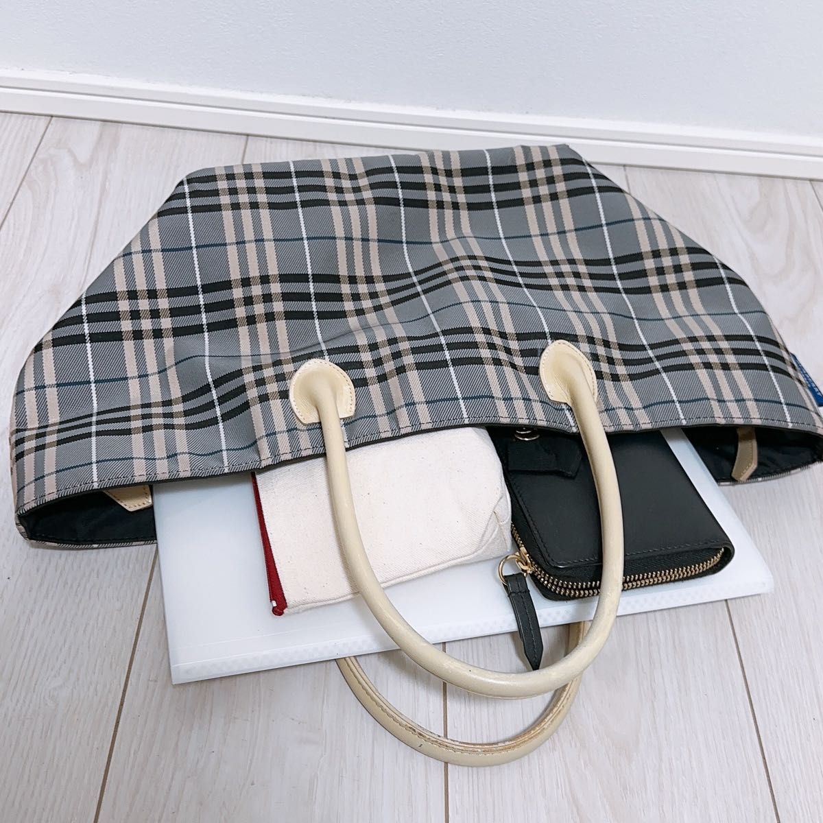《美品》Burberrys Blue Label(バーバリー)ハンドバッグ