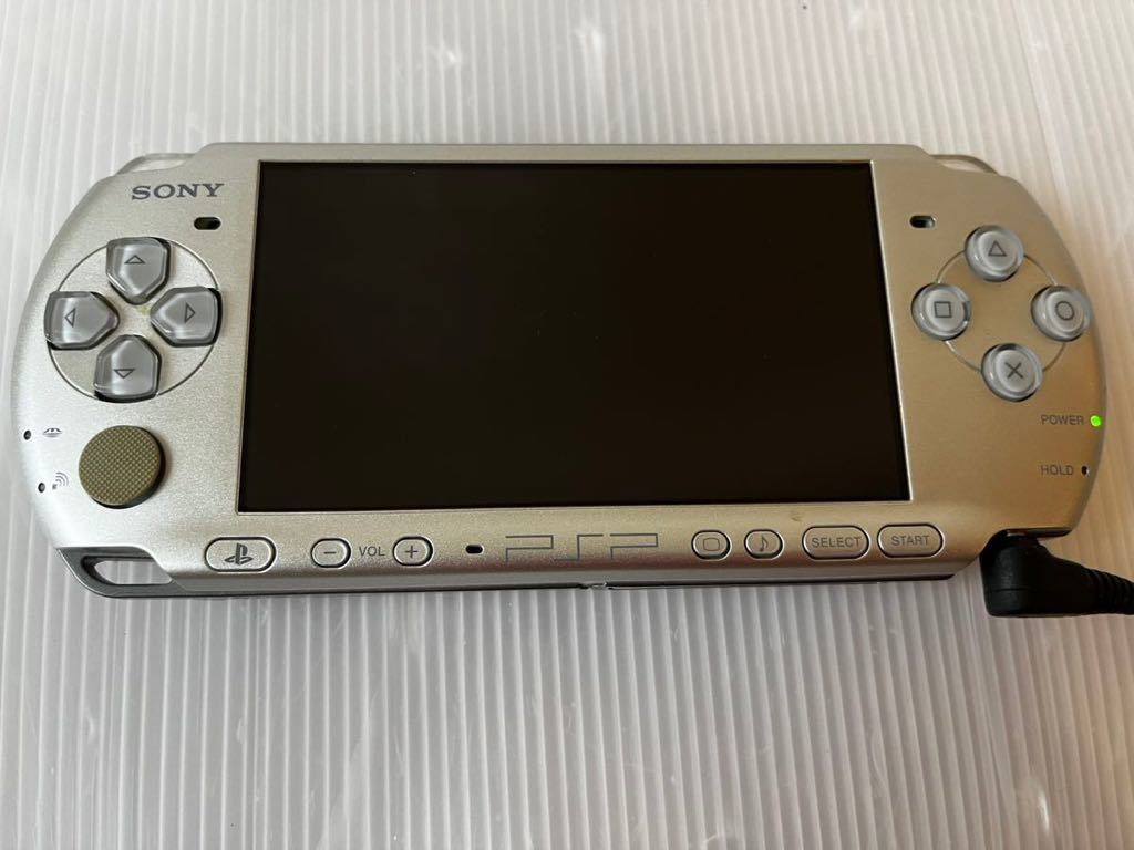 液晶無傷 動作良好 概ね美品 PSP-3000ミスティックシルバー PSP 本体