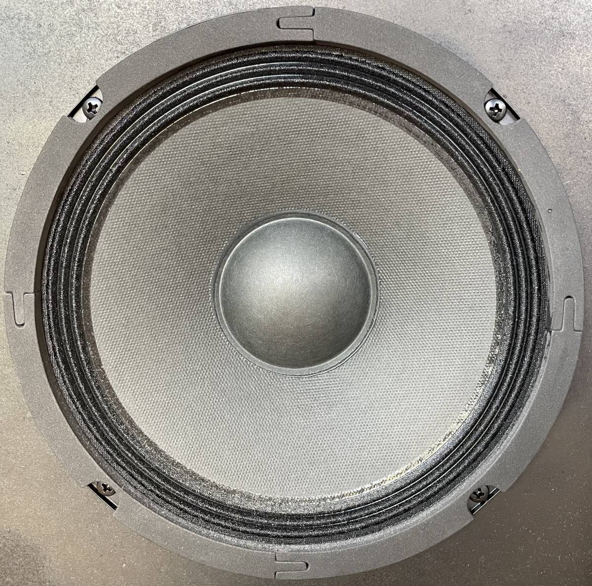 美品 Ampeg アンペグ コンボタイプ ベースアンプ BA-108v2 自宅用 練習