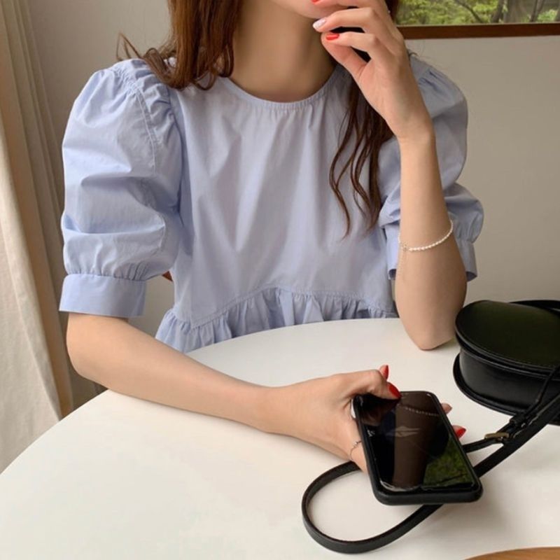 人気  新品 バルーン袖 五分袖 半袖 パフスリーブ  ペプラム ブラウス  水色 韓国 M サイズ  体型カバー