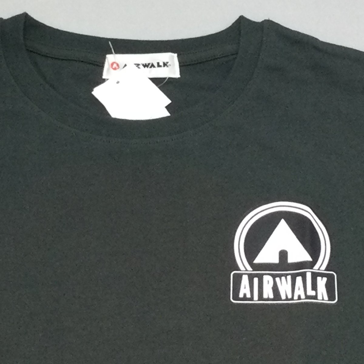 【送料無料】【新品】AIRWALK メンズ半袖Tシャツ（コットン100％）　　L 　 ダークグリーン★AWM32253_画像4