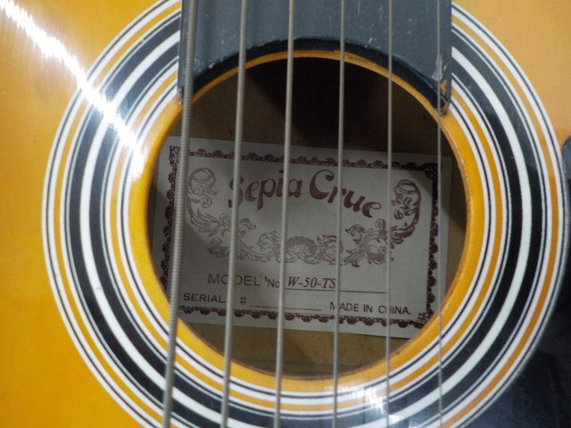 TINR2●〇セピアクルー（Sepia　Crue）ミニアコースティックギター（W-50-TS)　5-7/11（ま）_画像3