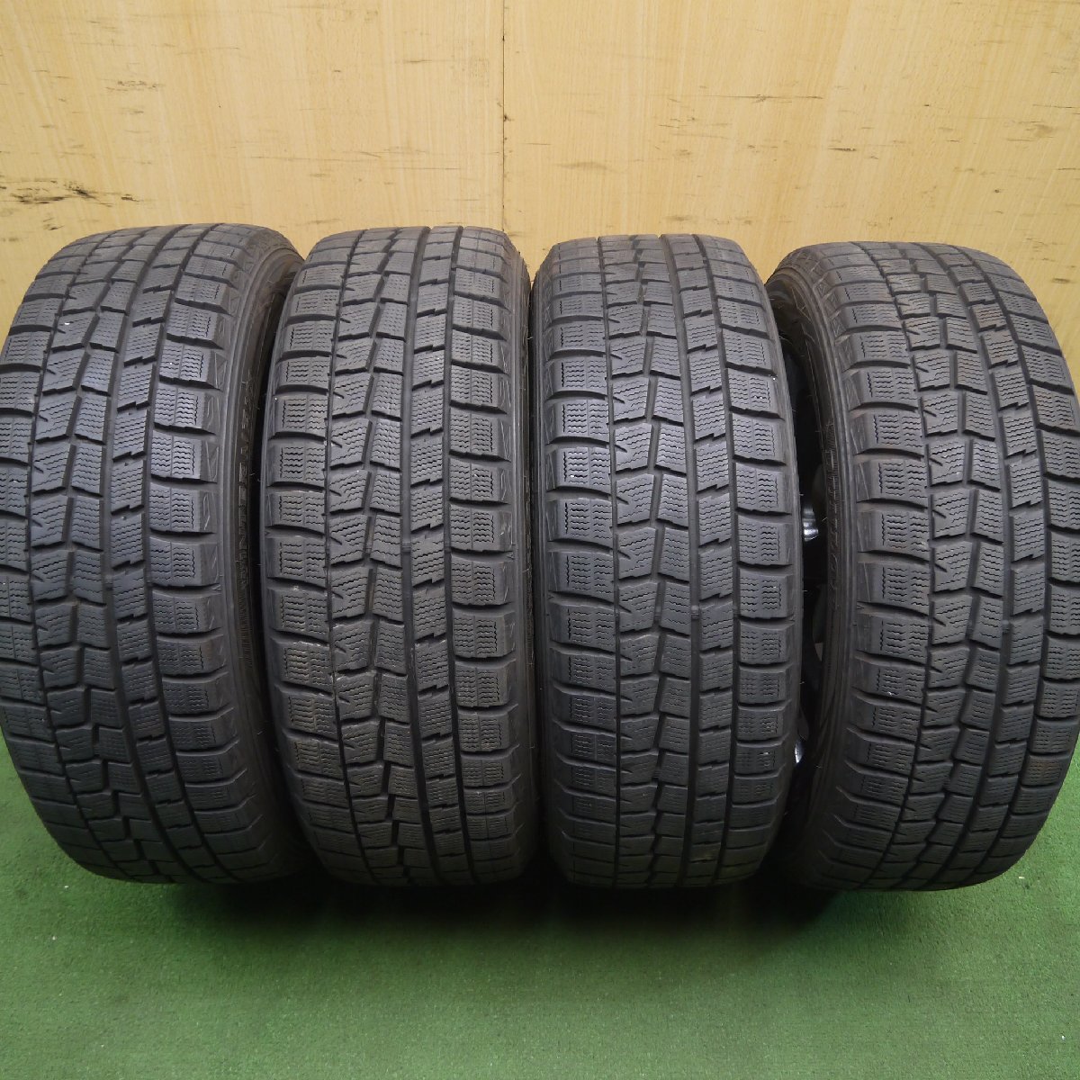 バリ溝!キレイ!9.5分☆プジョー等 195/55R16 スタッドレス