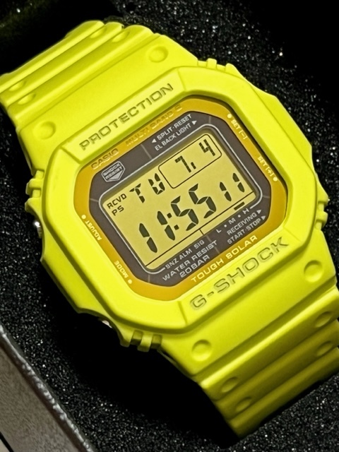 CASIO G-SHOCK GW-M5610MD-9JF ソーラー電波腕時計 イエロー(G-SHOCK