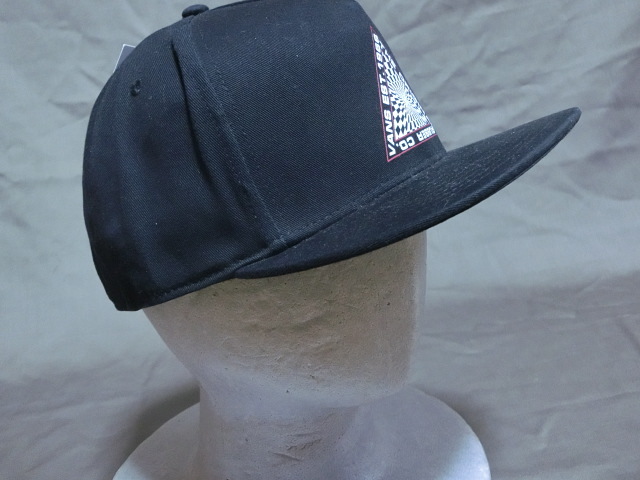 ★USA購入 アメカジ バンズ【VANS】【VANS EST.1966 THE ORIGINAL RUBBER CO.】トライアングルロゴプリント入りCAP BLACK★_画像4