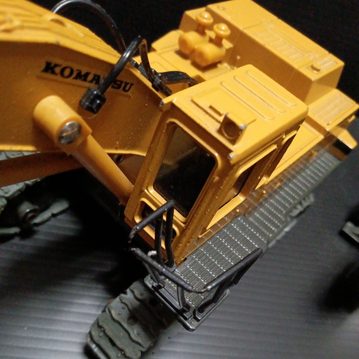 KOMATSU「1/50 PC650・1/40 PW60 」 一部に破損あり コマツ 重機 KOMATSU「1/50 PC650・1/40 PW60 」 一部に破損あり コマツ 重機