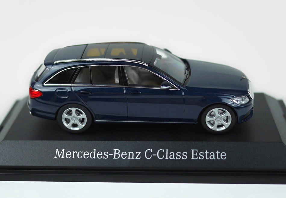 新品 Mercedes-Benz メルセデス ベンツ ミニカー1/43サイズNOREVノレブS205ブルー濃紺メタリックCクラスClassステーションワゴンTモデルAMG_画像3