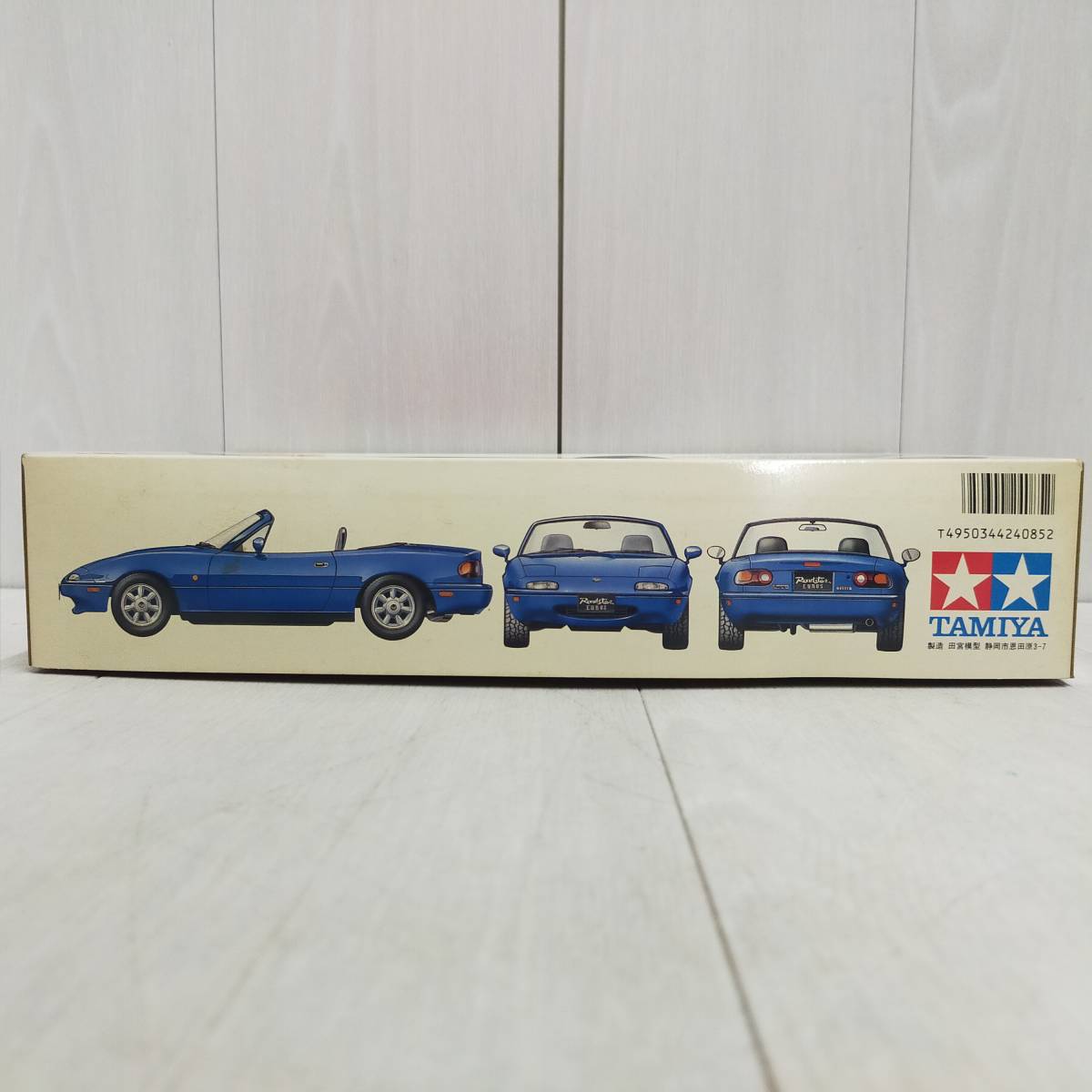 未組立 TAMIYA ユーノス ロードスター 1/24 スケール 24085 未組立 TAMIYA ユーノス ロードスター 1/24 スケール 24085