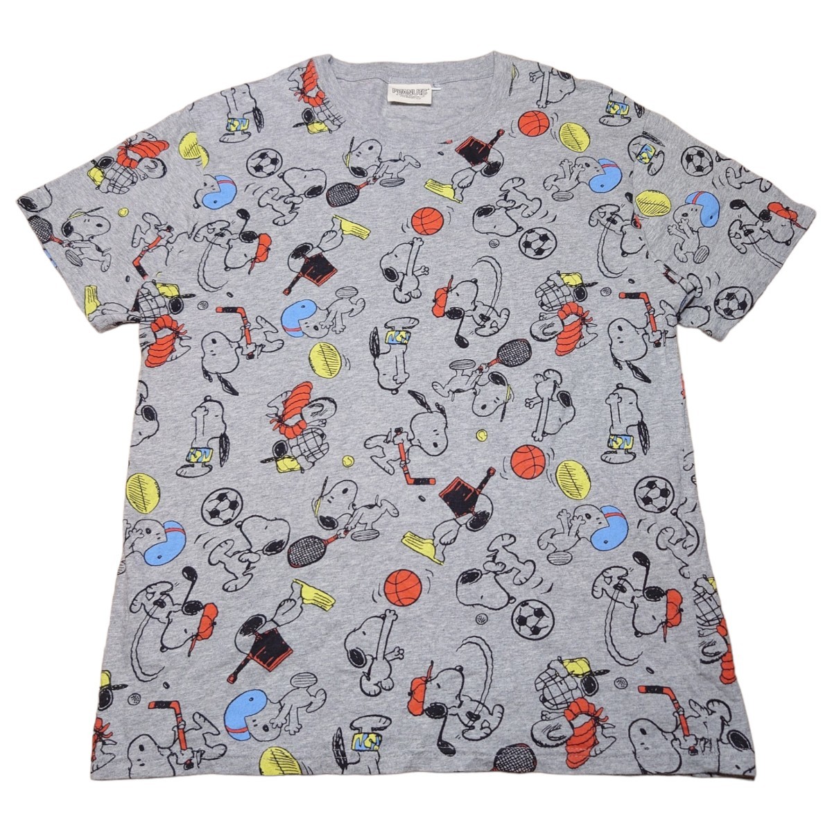 SNOOPY　総柄　Tシャツ　PEANUT　マルチプリント　ピーナッツ_画像3