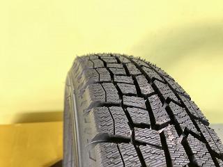 ★いわき★ 在庫処分！！売り切り価格 135/80R13 ウィンターマックス WM02 新品未使用品 スタッドレス タイヤ 4本セット！_画像3