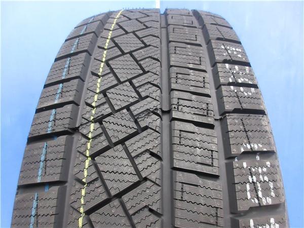 送料無料 4本 新品 ピレリ 205/60R16 スタッドレス タイヤ VENES SUV セット 冬 22年製 7J +42 5H 114.3 90系 ヴォクシー ノア プリウスα_画像7