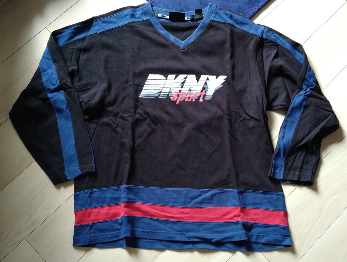 ◆DKNY SPORT 厚手Tシャツ　サイズXL 中古品　美品 ◆_画像1