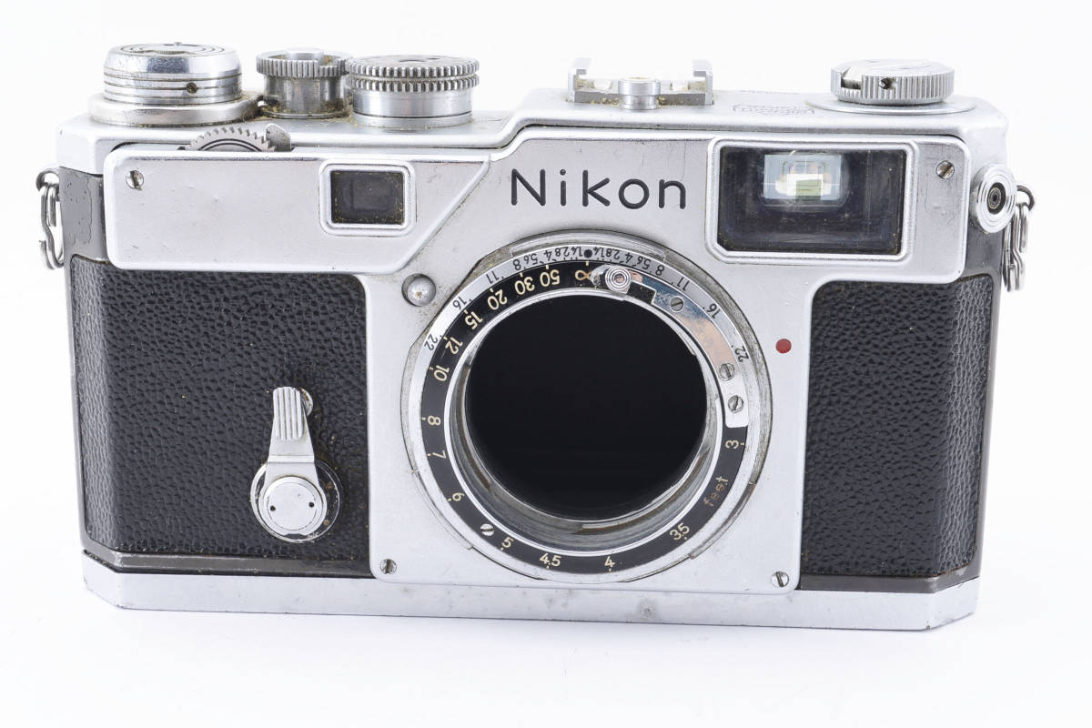柔らかな質感の ニコン S3 レンジファインダー 35mm フィルムカメラ