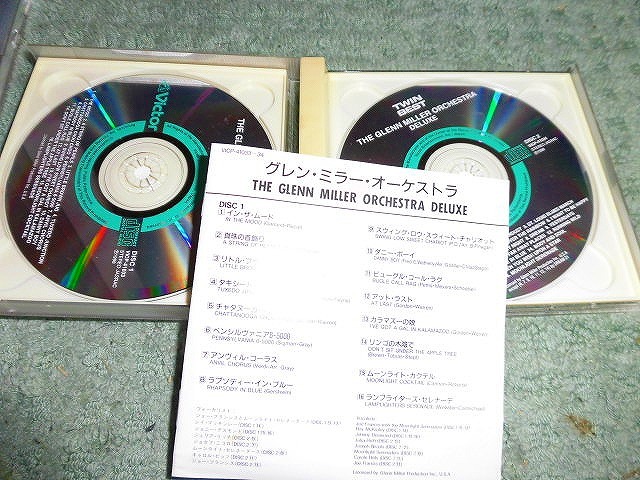 Y144 2枚組CD グレン・ミラー デラックス 全32曲入り 1998年版 解説書付 ディスク1盤研磨きず聴くのに支障なし 盤傷なし_画像3