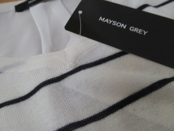 (54001) Mayson Grey MAYSON GREY pull over knitted short sleeves border unusual material white × black 2 tag attaching 