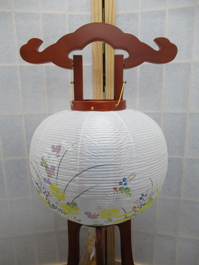 盆提灯「岐阜提灯/華のケヤキ/姫あんどん/9号/菊/紙張一重絵 盆提灯「岐阜提灯/華のケヤキ/姫あんどん/9号/菊/紙張一重絵