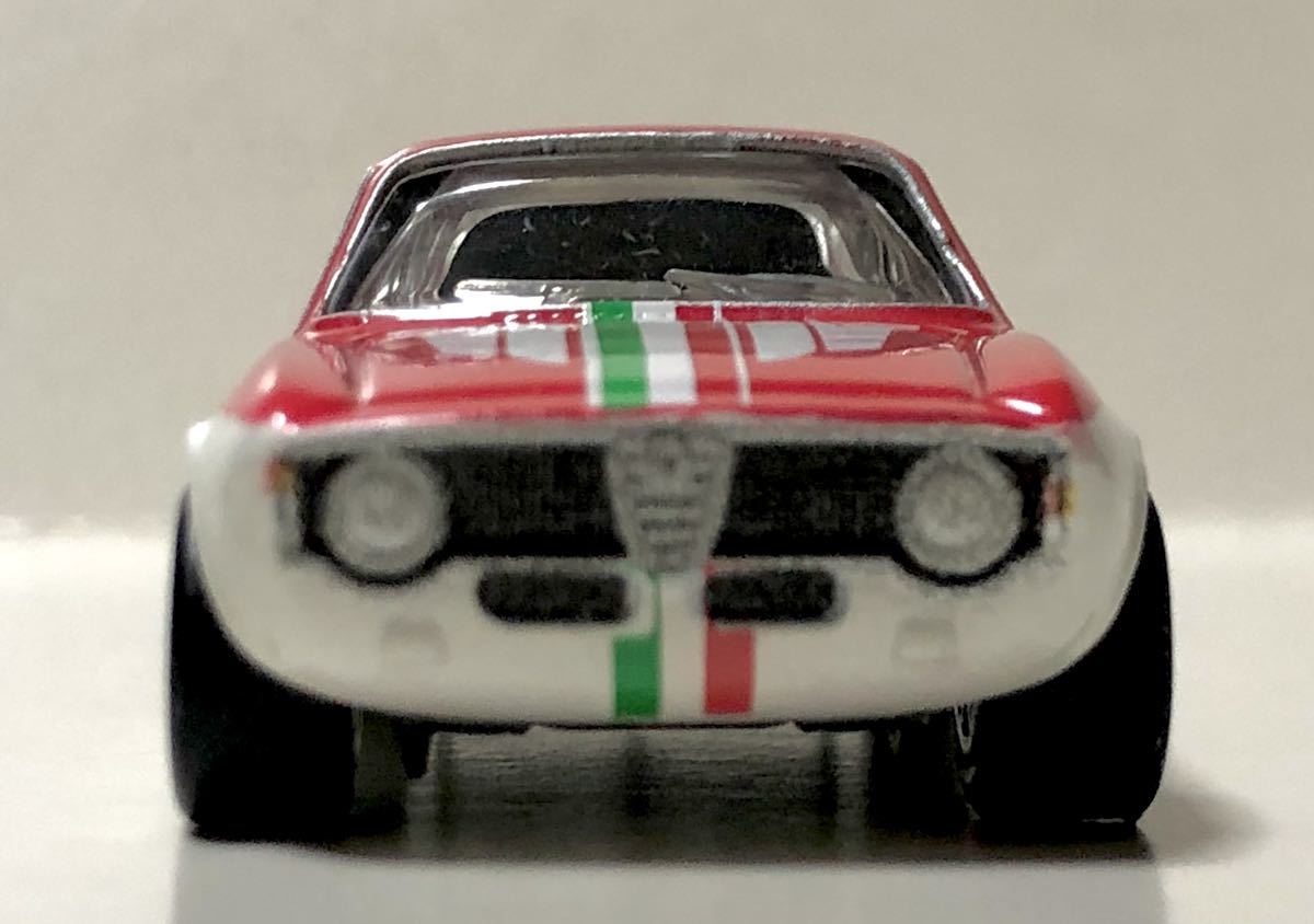 レア ラスト Alfa Romeo Giulia Sprint GTA アルファ ロメオ ジュリア スプリント 2016 Forza Motorsport フルダイキャスト ゴムタイヤ_画像7