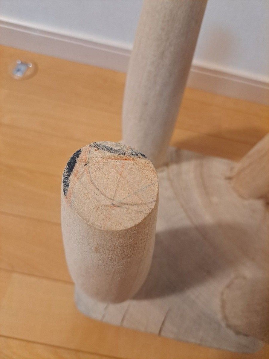 セヌフォスツール風　一本彫り　木製スツール　特注品　テーブル　椅子　おしゃれ　家具 インテリア　STOOL 無垢材　