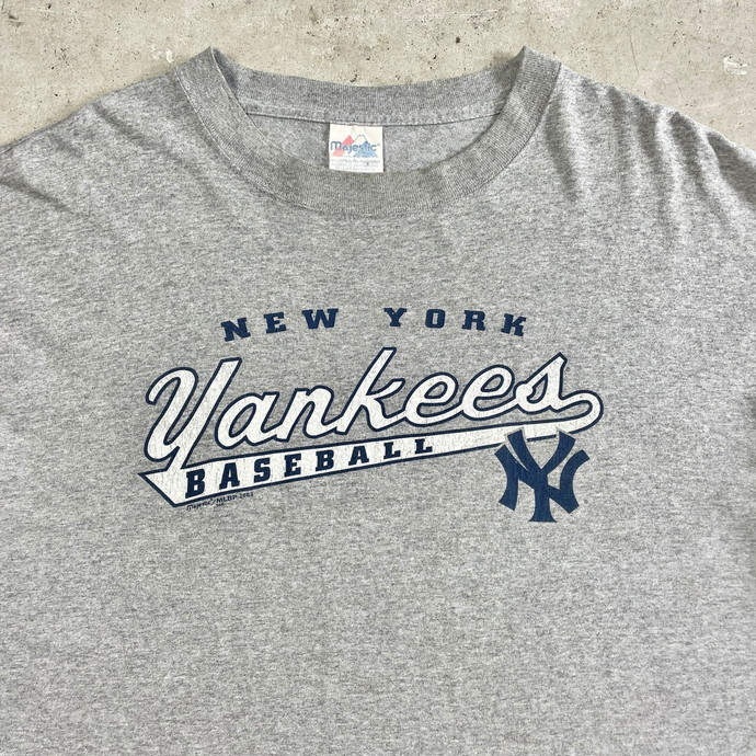 00年代 MLB ニューヨーク・ヤンキース チーム ロゴプリントTシャツ メンズXL_画像3