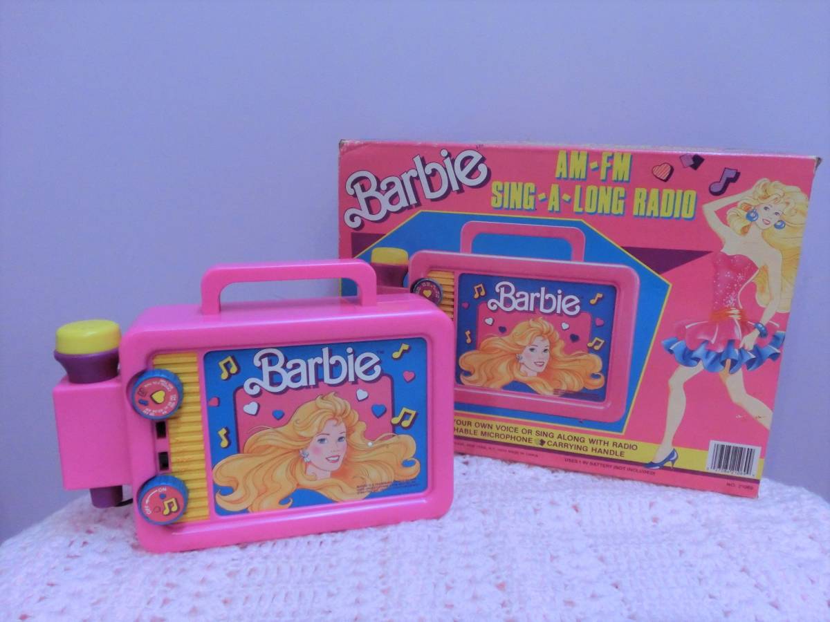 バービー 1989年 SING A LONG RADIO AM FM ラジオ マイク付き 未使用 ビンテージ USA レトロ Barbie 80s シングアロング ファンシー 人形 - ピンクボックスバービー (1978-) バービー 1989年 SING A LONG RADIO AM FM ラジオ マイク付き 未使用 ビンテージ USA レトロ Barbie 80s シングアロング ファンシー 人形 - ピンクボックスバービー (1978-)