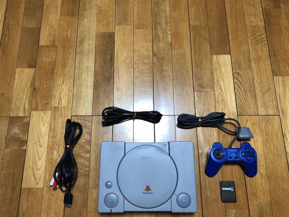 SONY 初代PlayStation SCPH-7000