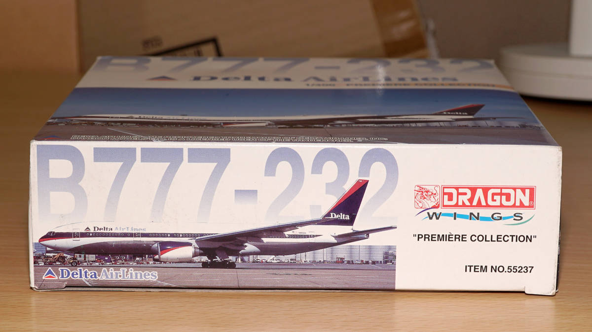 1/400 ボーイング Boeing 777-232 デルタ航空 DRAGON ドラゴン 送料無料_画像2