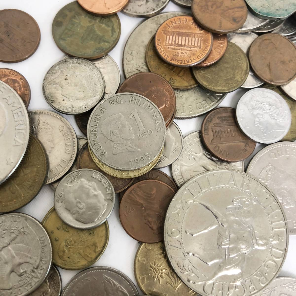 大量外國硬幣票據集合各種約1.5公斤 原文:大量 外国のコイン お札 まとめて 色々 約1.5kg