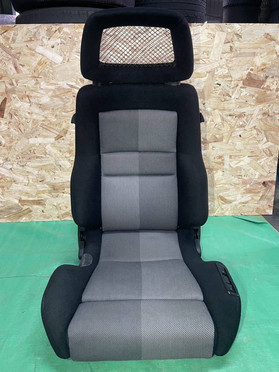 RECARO レカロシート セミバケット、リクライニング付き、左右二脚