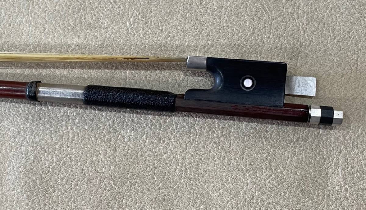 バイオリン弓 ドイツ製BAUSCH 4/4サイズ USED 毛替え済み 参考 バイオリン弓 ドイツ製BAUSCH 4/4サイズ USED 毛替え済み 参考