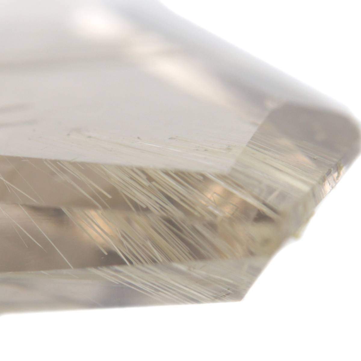 33.5ct ルチルクォーツ 針金水晶 25×29×6(mm) 重量約6.7g NT Bランク_画像9