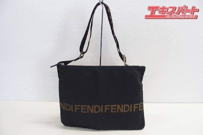 フェンディ FENDI 2305 26677 ロゴライン メッセンジャーバッグ ナイロン ショルダーバッグ ブラック ユニセックス 戸塚店_画像1