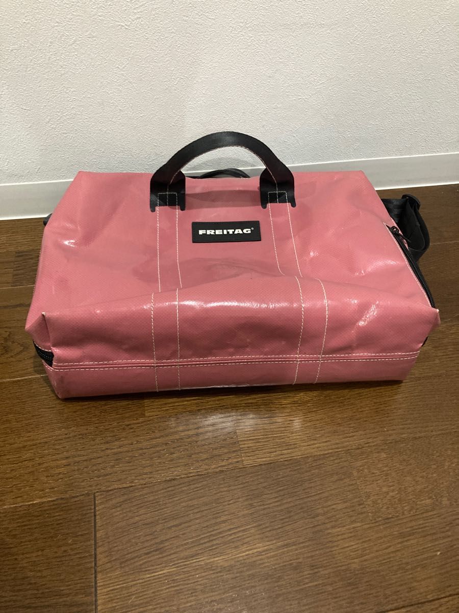 FREITAG F77 BEN 廃盤　フライターグ　ピンク