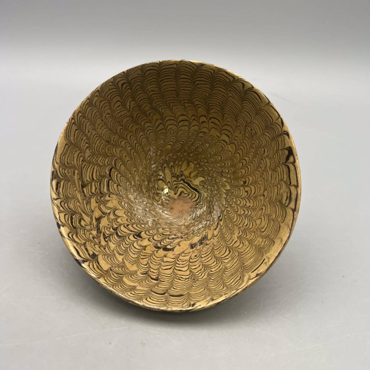 季節のおすすめ商品茶碗絞胎磁宋抹茶碗旧家藏出時代物中国古美術天目