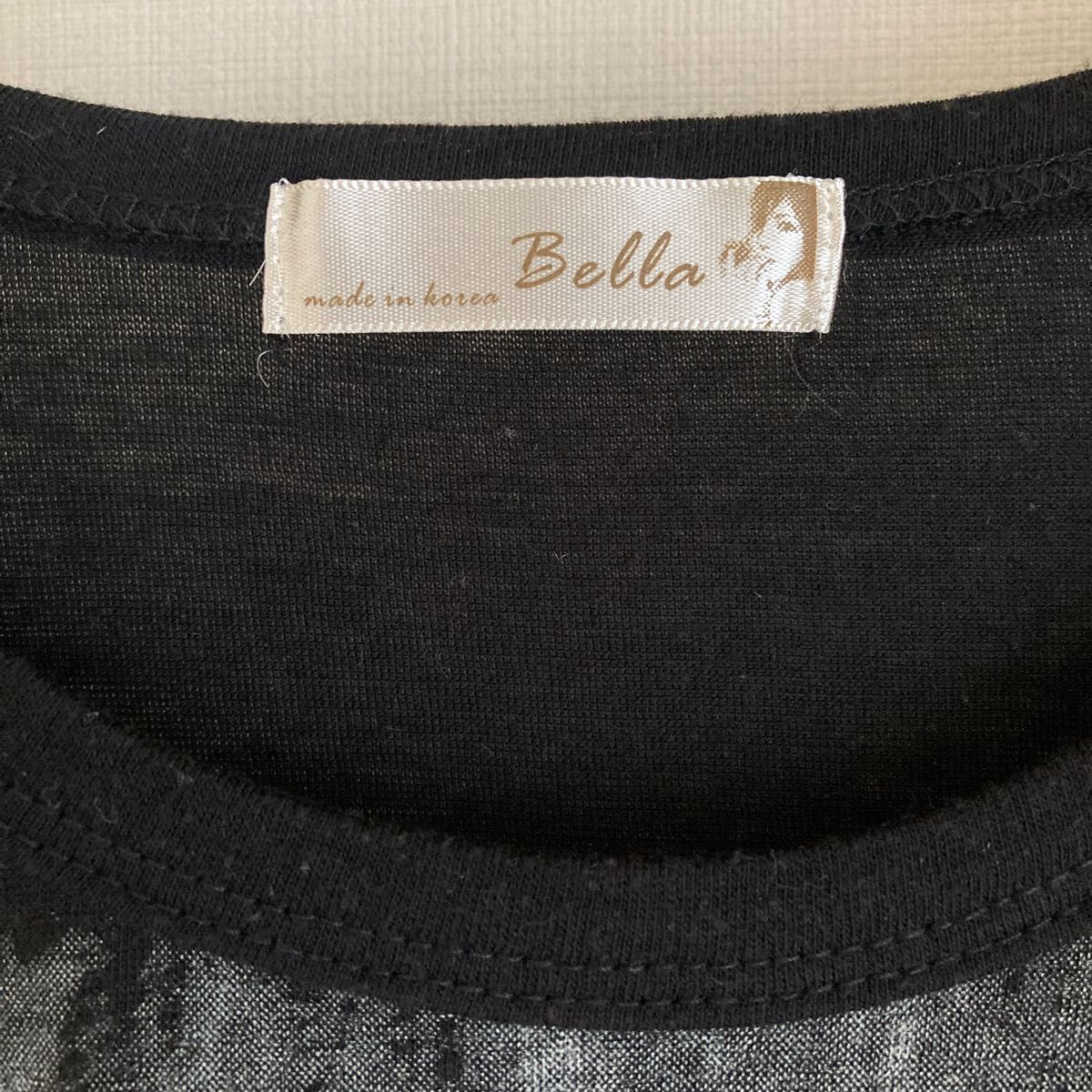 韓国製　黒　ブラウス　トップス　カットソー夏服　半袖シャツMサイズ　綿