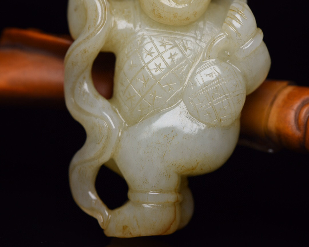 ▽鴻▽ 和田玉製 細密彫 持蓮童子 置物 古賞物 中国古玩 中国古美術-