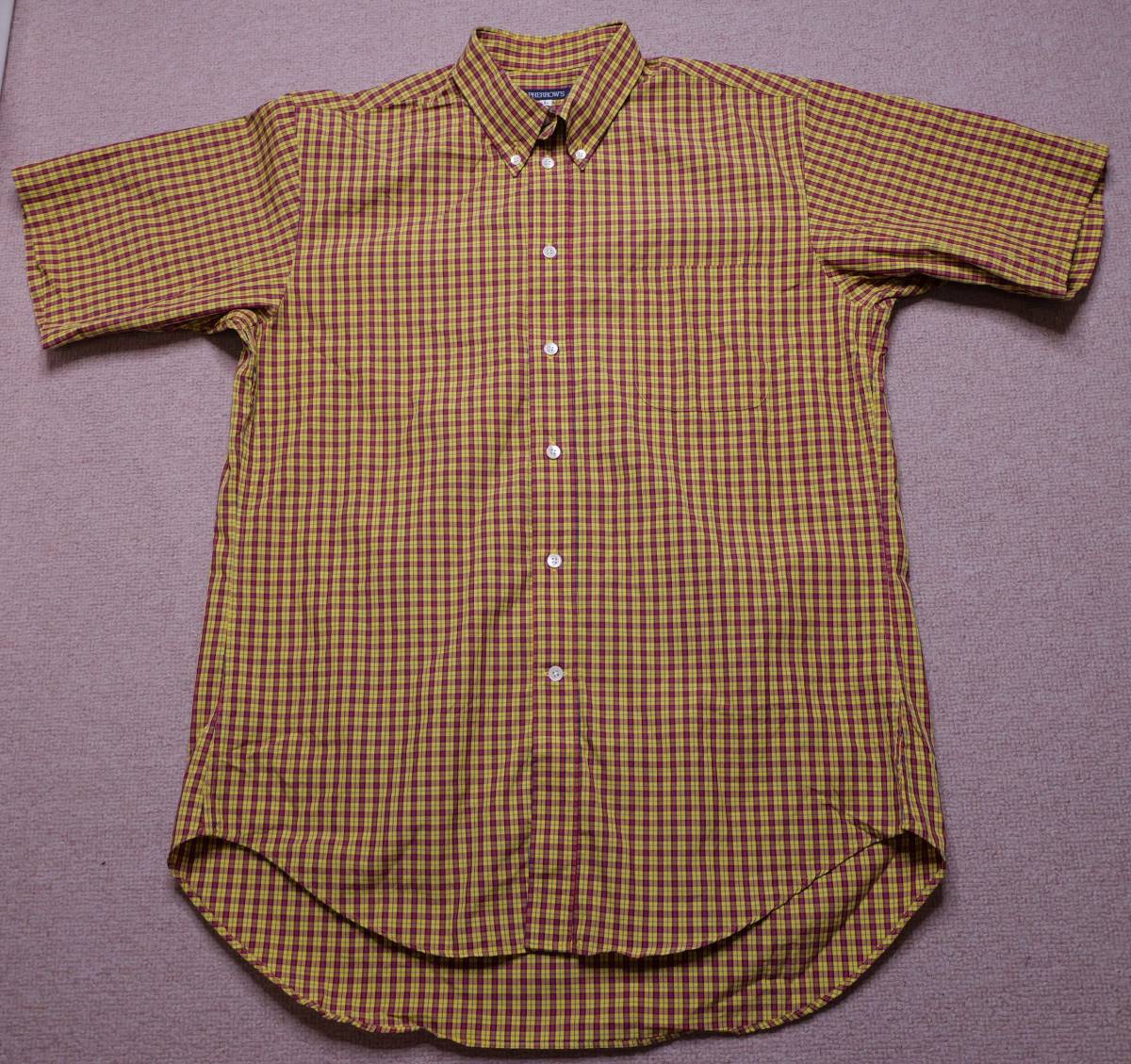  short sleeves button down Fellows size L unused 