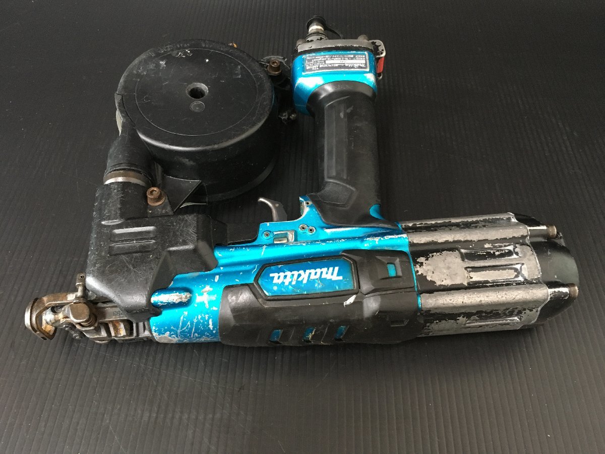 【中古品】★makita(マキタ) 41㎜高圧エアビス打ち機 青 AR411HRM T3302 ITUZO6RKBHW8の画像9