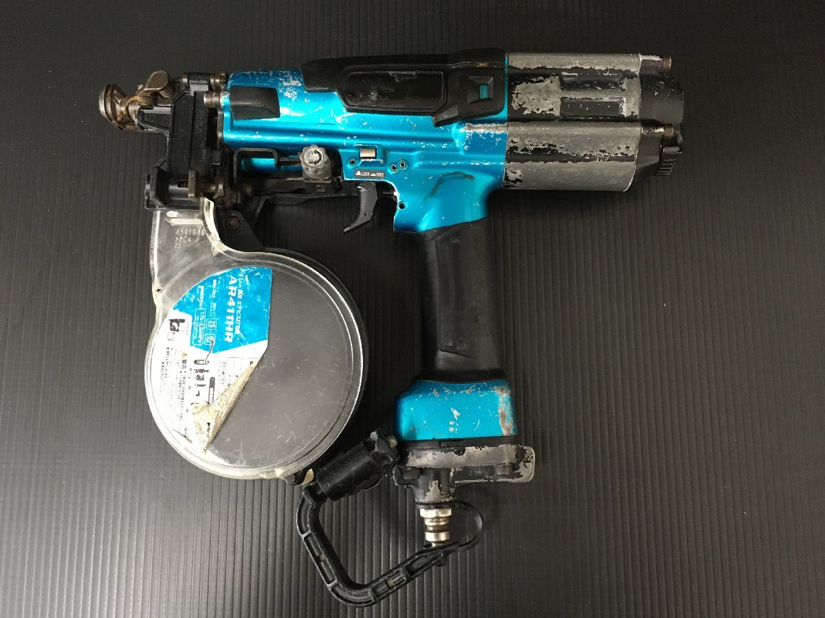 【中古品】★makita(マキタ) 41㎜高圧エアビス打ち機 青 AR411HRM T3302 ITUZO6RKBHW8の画像1