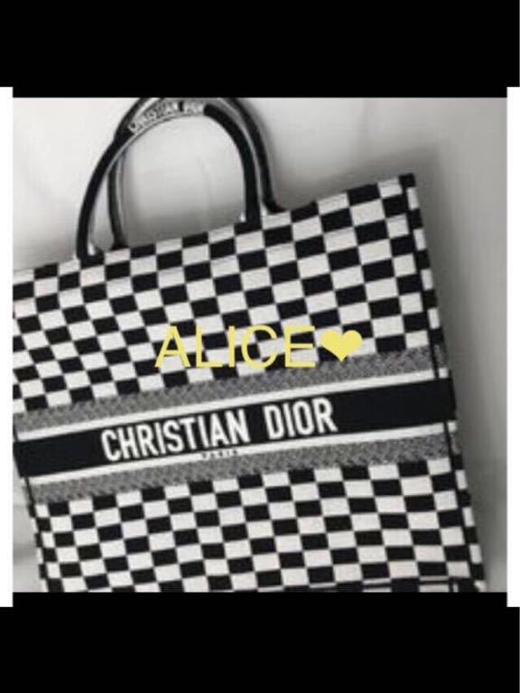 限量供應Christian Dior書籍手提袋黑色格紋Dior Hermes CHANEL Trotter 原文:限定入手困難クリスチャン ディオール ブックトートバッグ 黒 チェック Dior エルメス CHANELトロッター