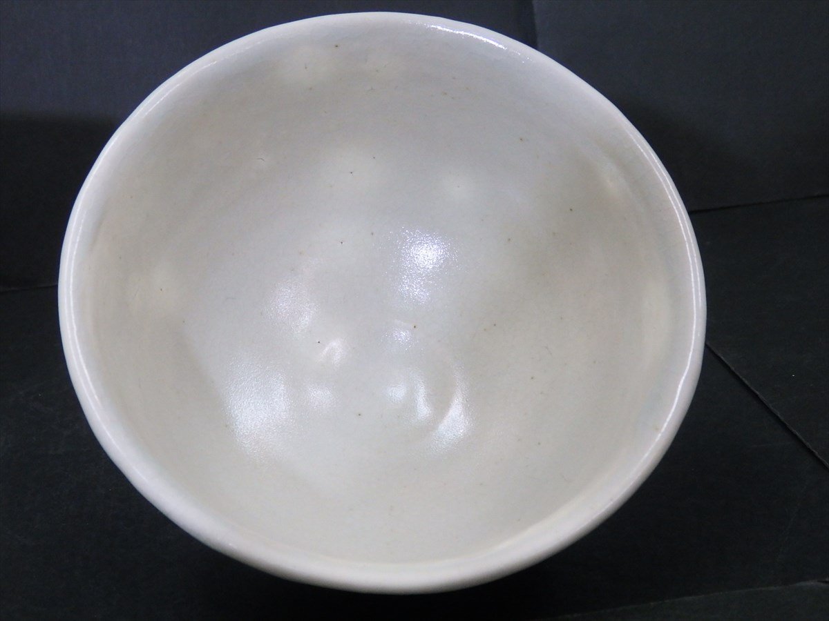 ☆萩焼窯元煌雪窯清水啓功【粉引鬼熊川(おにこもがい)茶碗】共箱