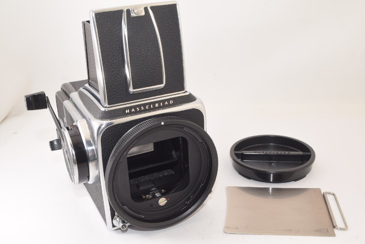 ★美品★ HASSELBLAD ハッセルブラッド 500C/M 500CM ボディ シルバー + A16 フィルムマガジン ブラック 2303065_画像1