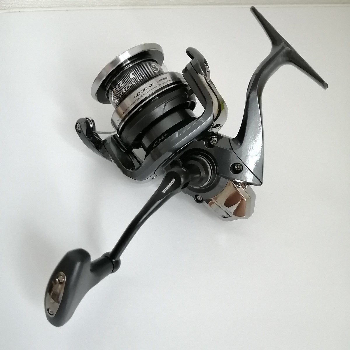 【アウトレット☆送料無料】 シマノ・AR-C AERO CI4+ 4000XG エアロ4000XG シマノ 【アウトレット☆送料無料】 シマノ・AR-C AERO CI4+ 4000XG エアロ4000XG シマノ