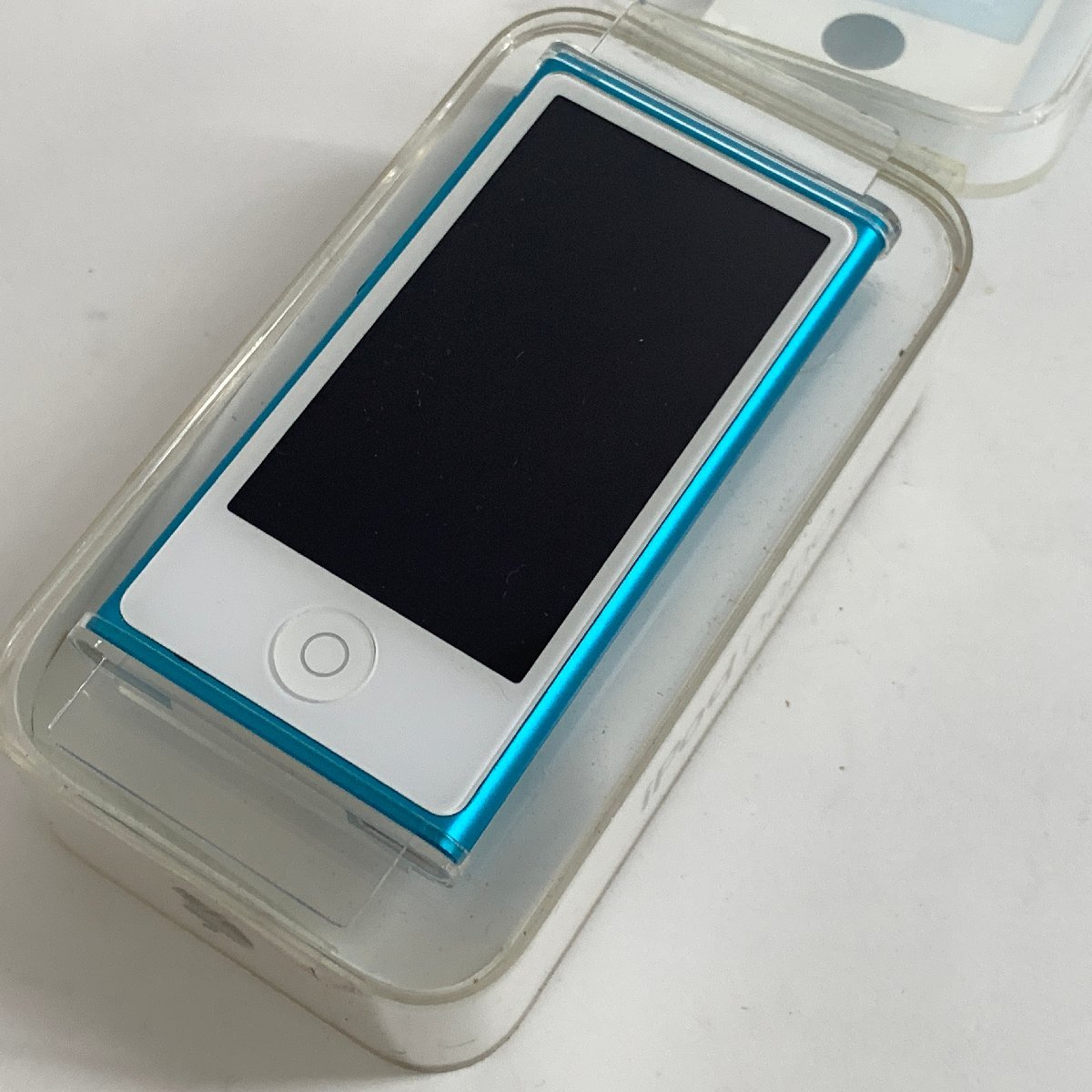f001 B 美品 Apple iPod nano 第7世代 16GB MD477J/A ブルー アップル