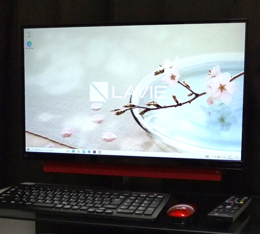 NEC LAVIE Desk All in one Core iU/メモリ8GB/HDD3TB