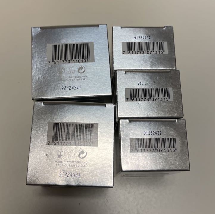 新品ラプレリー イルミネーティング アイエクストラ オーディネア