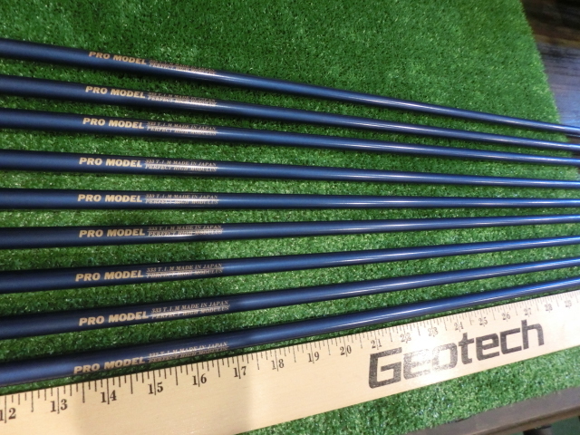 アイアン用カーボンシャフト！TMI PERFECT HIGH MODULUS PRO MODEL 80g臺のS相當(dāng) 3-AW用 最長94cm 9本セット 1回抜 グリップ付