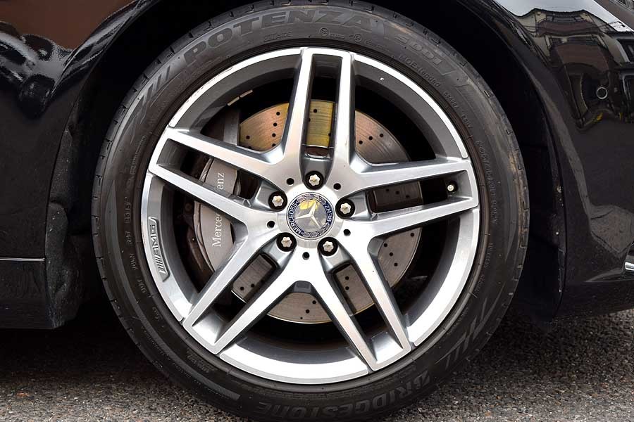 「ロングボディ AMGパッケージ 正規ディーラー車 メルセデスベンツ S300hロング AMGライン オプシディアンブラック 出品中の現車確認可能」の画像3